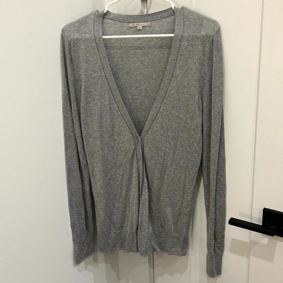 Gap Grey Button Cardigan - Size M - Picture 1 of 3